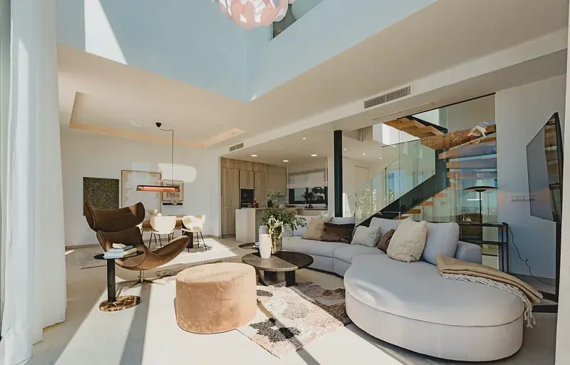 Semi-Detached Villa — photo 14